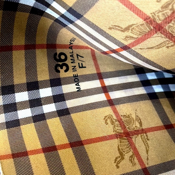 Burberry Rubber Riding Boots!  Beautiful brown boots with Nova Print inside. - Picture 7 of 9